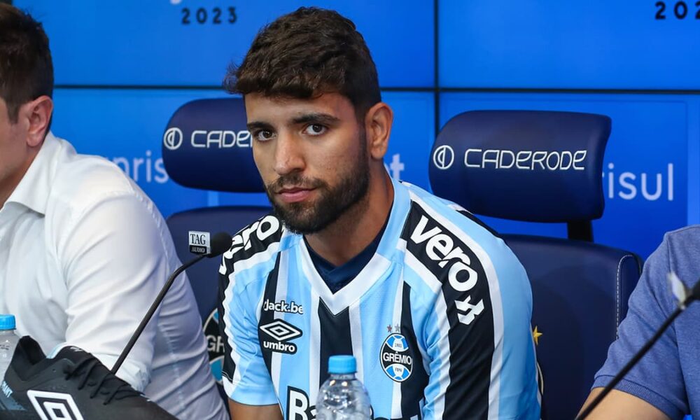 João Pedro Galvão regressa ao Brasil e vai reforçar o Grémio