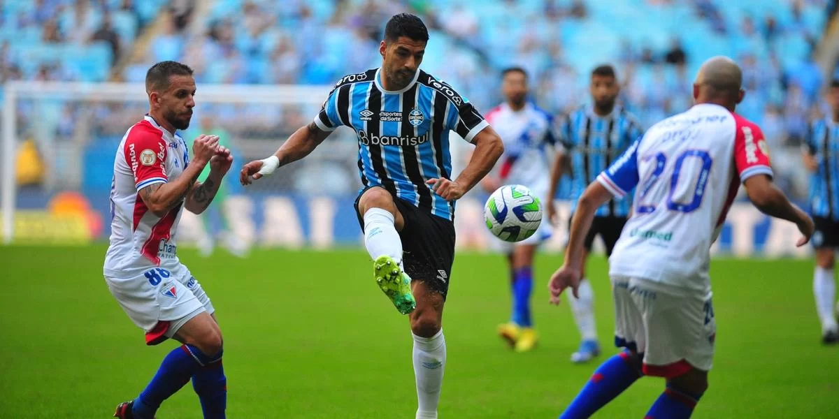 Resumo das partidas entre Tombense e Sociedade Esportiva Palmeiras
