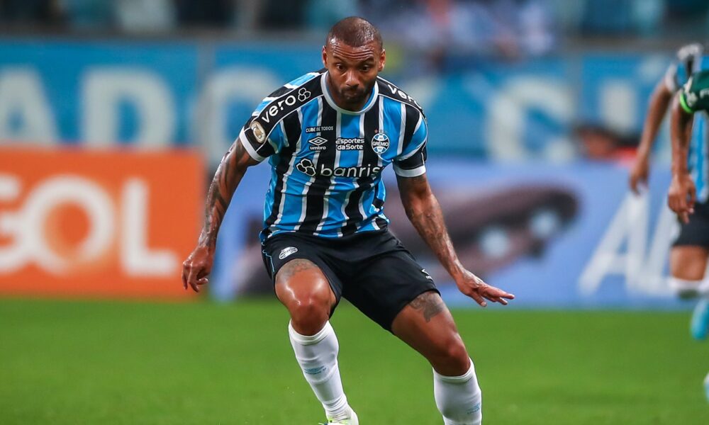 JP Galvão será o atacante contra o Flamengo