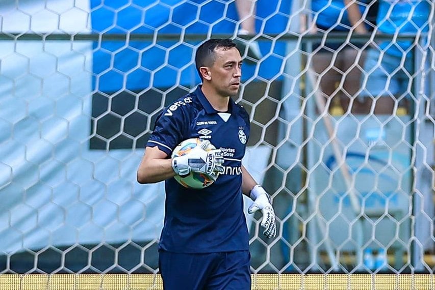 Marchesín estará na escalação do Grêmio