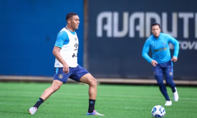Carlos Vinícius/Grêmio