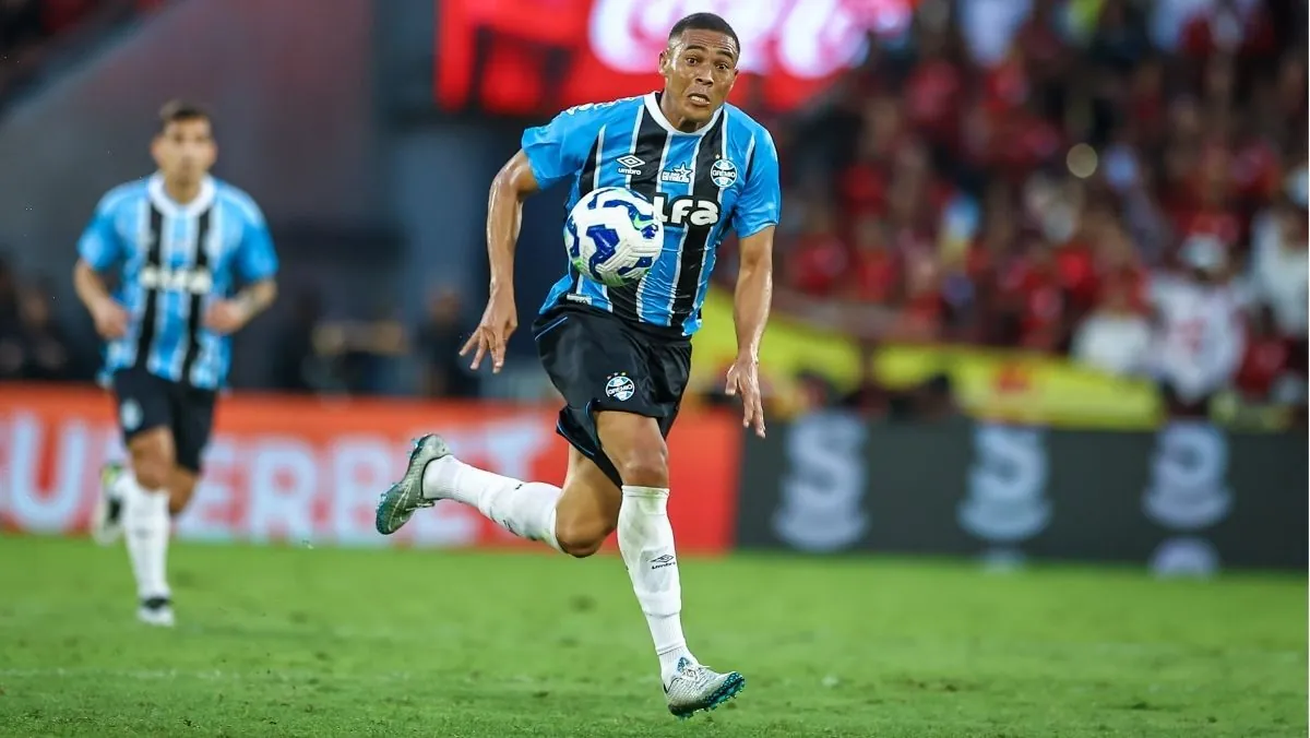 Carlos Vinícius