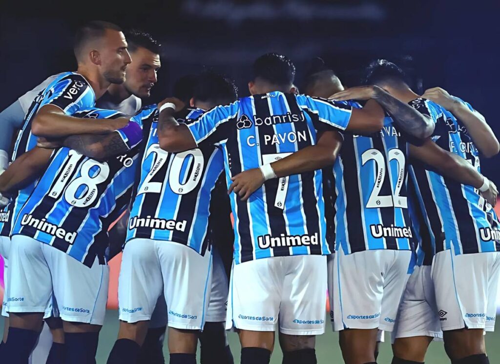 Maillot De Foot Gremio Porto Alegre 2013 - Taille M, N°28 Hernan Barcos