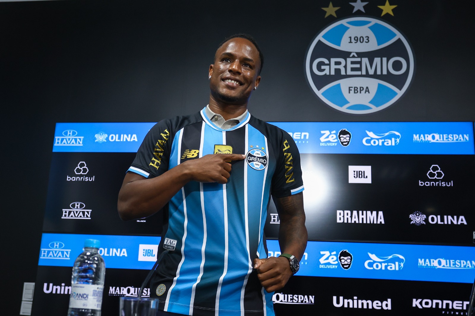 Jovane Cabral